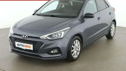 Grau Gebraucht 2019 Hyundai i20 Limousine | € 10.290 (Fairer Preis)