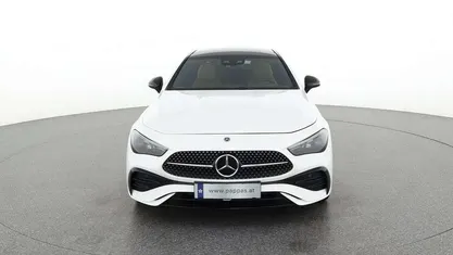 Polarweiß Gebraucht 2024 Mercedes CLE200 Coupé | € 67.900 (Guter Preis)