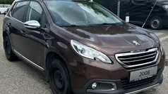 Braun Gebraucht 2015 Peugeot 2008 Allure SUV | € 10.790 (Fairer Preis)
