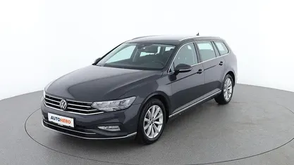 Grau Gebraucht 2021 VW Passat Elegance Kombi | € 23.490 (Fairer Preis)