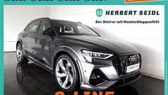 Grau Gebraucht 2021 Audi e-tron S-Line SUV | € 54.980 (Fairer Preis)