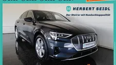 Grau Gebraucht 2021 Audi e-tron S-Line SUV | € 39.480 (Fairer Preis)