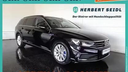 Schwarz Gebraucht 2022 VW Passat Pro Kombi | € 23.480 (Fairer Preis)
