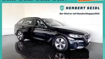 Schwarz Gebraucht 2022 BMW 520 Kombi | € 29.480 (Fairer Preis)