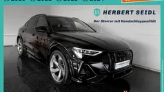 Schwarz Gebraucht 2022 Audi e-tron S-Line SUV | € 53.970 (Fairer Preis)