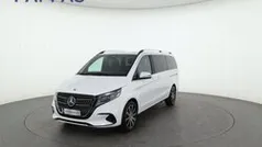 Arktikweiß Gebraucht 2024 Mercedes V250 Avantgarde Van / Kleinbus | € 83.990 (Fairer Preis)