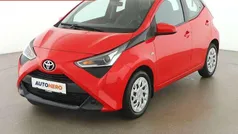 Rot Gebraucht 2020 Toyota Aygo X-play Kleinwagen | € 10.390 (Fairer Preis)