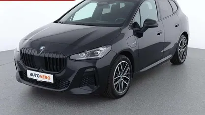 Schwarz Gebraucht 2023 BMW 225 Active Tourer M Sport Van / Kleinbus | € 35.690 (Fairer Preis)
