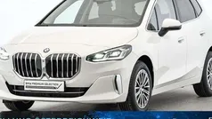 Weiß Gebraucht 2024 BMW 218 Active Tourer Luxury Line Van / Kleinbus | € 36.900 (Fairer Preis)