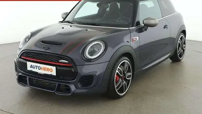 Grau Gebraucht 2021 Mini John Cooper Works Kleinwagen | € 27.290 (Guter Preis)
