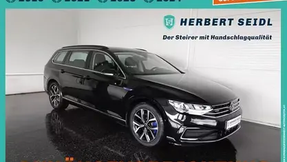 Gebraucht VW Passat GTE 156 PS (114 kW) 2022 Schwarz Kombi