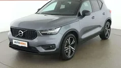 Grau Gebraucht 2018 Volvo XC40 R-Design SUV | € 27.790 (Fairer Preis)