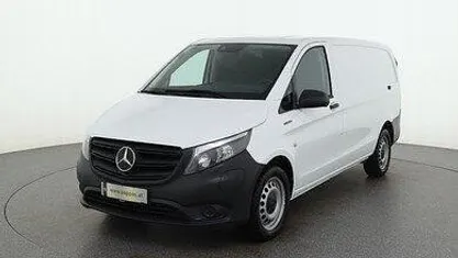 Gebraucht Mercedes Vito 85 kW (116 PS) 2022 Arktikweiß Van