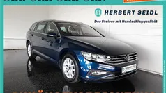 Blau Gebraucht 2022 VW Passat Business Kombi | € 21.880 (Fairer Preis)