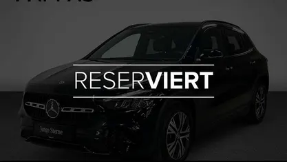 Gebraucht Mercedes GLA180 Edition 136 PS (100 kW) 2025 SUV