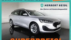 Silber Gebraucht 2022 Ford Focus Kombi | € 15.880 (Fairer Preis)