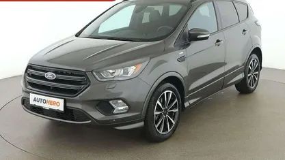 Grau Gebraucht 2017 Ford Kuga ST-Line SUV | € 17.390 (Guter Preis)