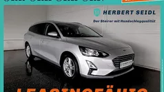 Silber Gebraucht 2021 Ford Focus Kombi | € 14.880 (Fairer Preis)