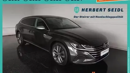 Gebraucht VW Arteon Elegance 150 PS (110 kW) 2022 Kombi