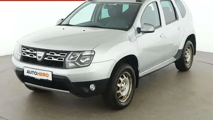 Grau Gebraucht 2016 Dacia Duster Urban Explorer SUV | € 10.390 (Fairer Preis)