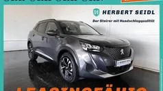 Grau Gebraucht 2021 Peugeot 2008 Allure SUV | € 18.470 (Fairer Preis)