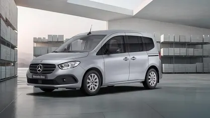 Gebraucht Mercedes Citan 110 95 PS (69 kW) 2025 Cavansitblau metalli Kombi