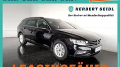 Schwarz Gebraucht 2022 VW Passat Business Kombi | € 22.480 (Fairer Preis)