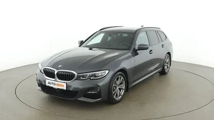 Grau Gebraucht 2021 BMW 320e M Sport Kombi | € 32.490 (Fairer Preis)