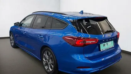 Gebraucht Ford Focus ST-Line 116 PS (85 kW) 2024 Desert island blue metallic (pn4fz Kombi