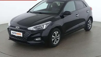Gebraucht Hyundai i20 120 PS (88 kW) 2019 Schwarz Kleinwagen