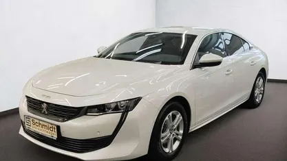 Weiß Gebraucht 2021 Peugeot 508 Allure Limousine | € 23.990