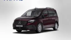 Rubellitrot metallic Gebraucht 2025 Mercedes 180 Progressive Limousine | € 33.990 (Superpreis)