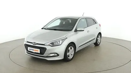 Gebraucht Hyundai i20 Edition 84 PS (61 kW) 2017 Grau Limousine
