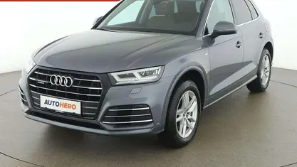 Grau Gebraucht 2019 Audi Q5 Sport SUV | € 28.590 (Fairer Preis)