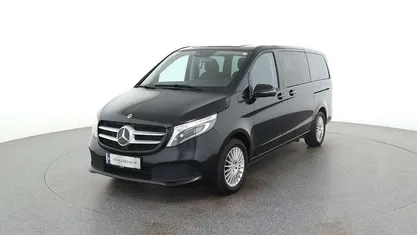Gebraucht Mercedes V220 163 PS (119 kW) 2022 Van / Kleinbus