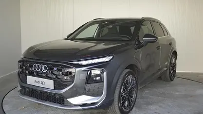 Mittelgrau metallicperleffekt Neu 2025 Audi Q3 S-Line SUV | € 61.590 (Fairer Preis)