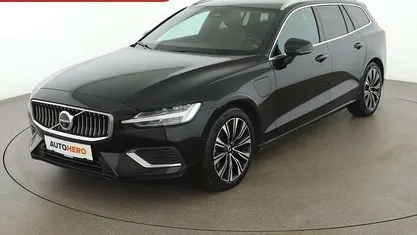 Schwarz Gebraucht 2022 Volvo V60 Plus Kombi | € 35.490 (Fairer Preis)