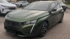 Olivine gruen Gebraucht 2022 Peugeot 308 Allure Limousine | € 20.490 (Fairer Preis)