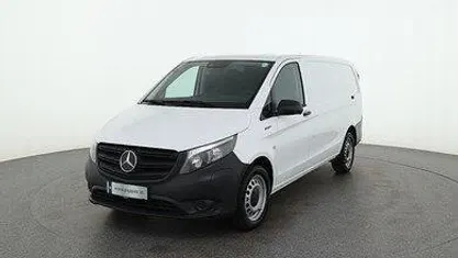 Gebraucht Mercedes e-Vito 85 kW (116 PS) 2023 Weiß Van / Kleinbus