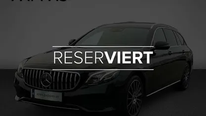 Schwarz metallic Gebraucht 2017 Mercedes E220 Kombi | € 29.900 (Fairer Preis)
