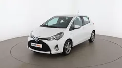 Weiß Gebraucht 2015 Toyota Yaris Hybrid Lounge Limousine | € 11.290 (Guter Preis)