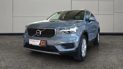 Gebraucht Volvo XC40 Momentum 129 PS (94 kW) 2022 Grau SUV