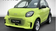 Bodypanels in lime g Gebraucht 2020 Smart ForTwo Electric Drive Coupé | € 11.950 (Fairer Preis)