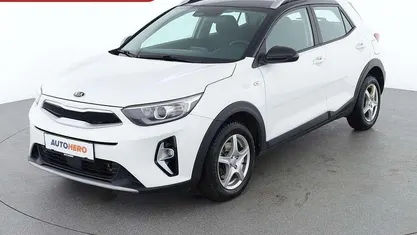 Gebraucht Kia Stonic Silver 101 PS (74 kW) 2021 SUV