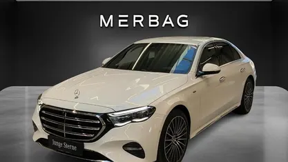 Gebraucht Mercedes E300 197 PS (144 kW) 2025 Limousine