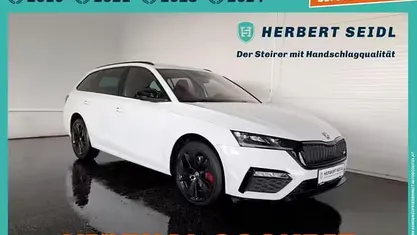Gebraucht Skoda Octavia RS 150 PS (110 kW) 2022 Weiß Kombi