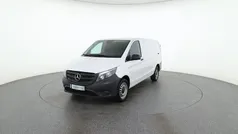 Arktikweiß Gebraucht 2024 Mercedes Vito Van / Kleinbus | € 35.990 (Fairer Preis)