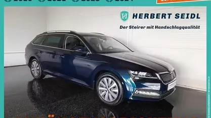 Lavablaumetallic Gebraucht 2021 Skoda Superb Style Kombi | € 21.480 (Fairer Preis)