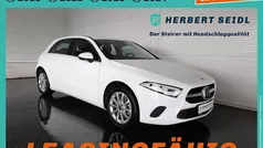 Weiß Gebraucht 2022 Mercedes A250 Limousine | € 27.880 (Fairer Preis)