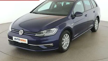 Blau Gebraucht 2018 VW Golf VII Kombi | € 16.190 (Fairer Preis)
